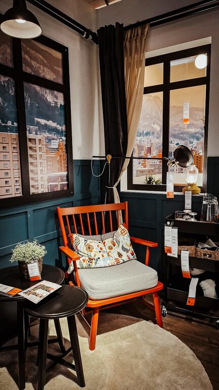 Quick Ideas to Brighten a Dark Room Easily